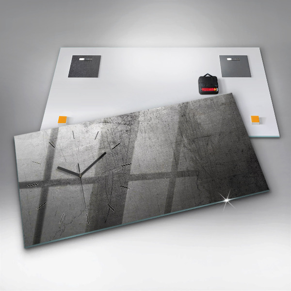Horizontale Uhr Metallwand