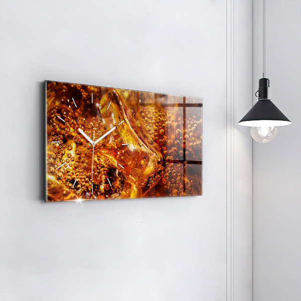 Horizontale Uhr mit motiv Nahaufnahme eines Getränks