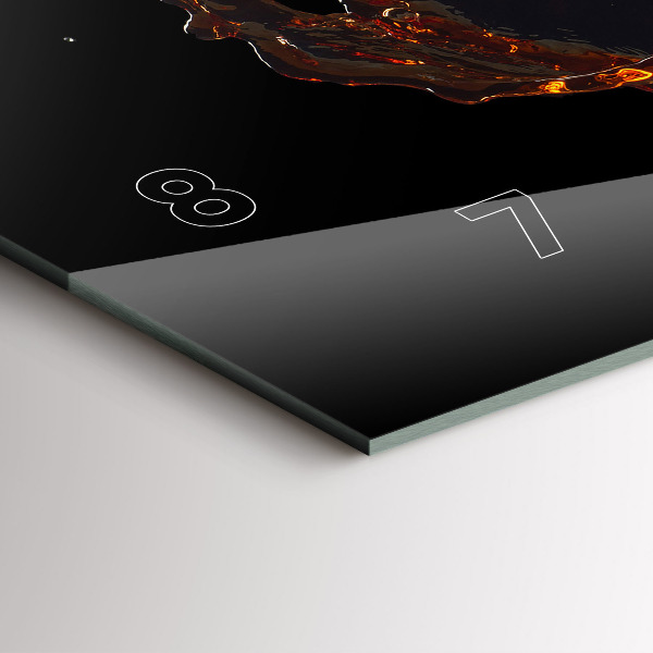 Horizontale Uhr Verschüttetes Getränk