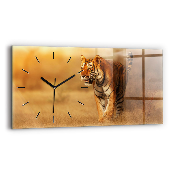 Horizontale Uhr Tiger jagen