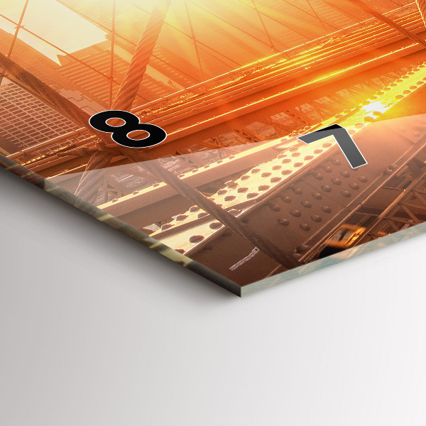 Horizontale Uhr Brooklyn-Brücke NYC