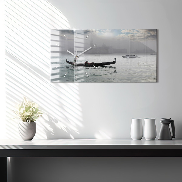Horizontale Uhr Venedig Gondel