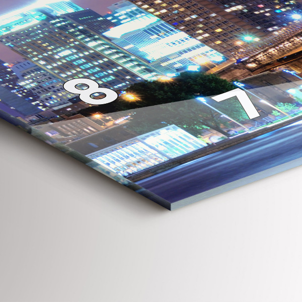 Horizontale Uhr Brooklyn Bridge und East River