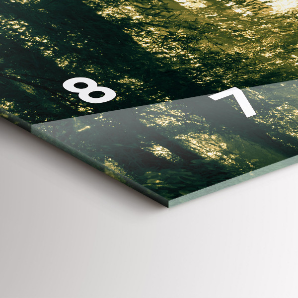 Horizontale Uhr Sonnenstrahlen Wald