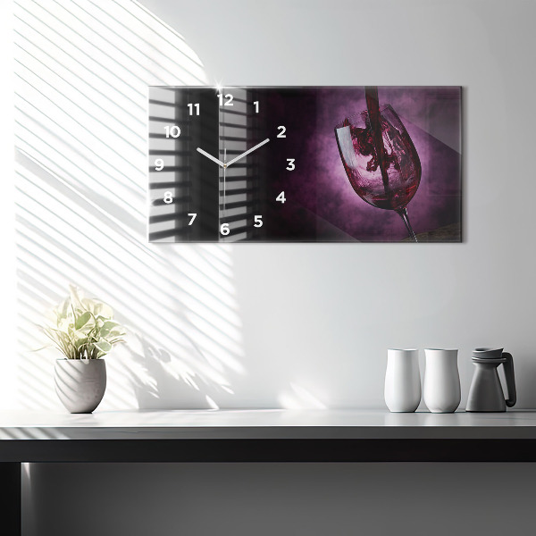 Horizontale Uhr Weinglas