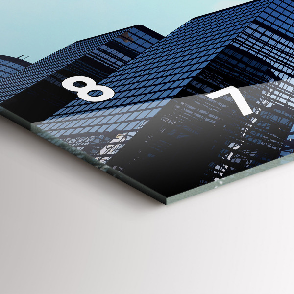 Horizontale Uhr mit motiv Flugzeug über Gebäuden