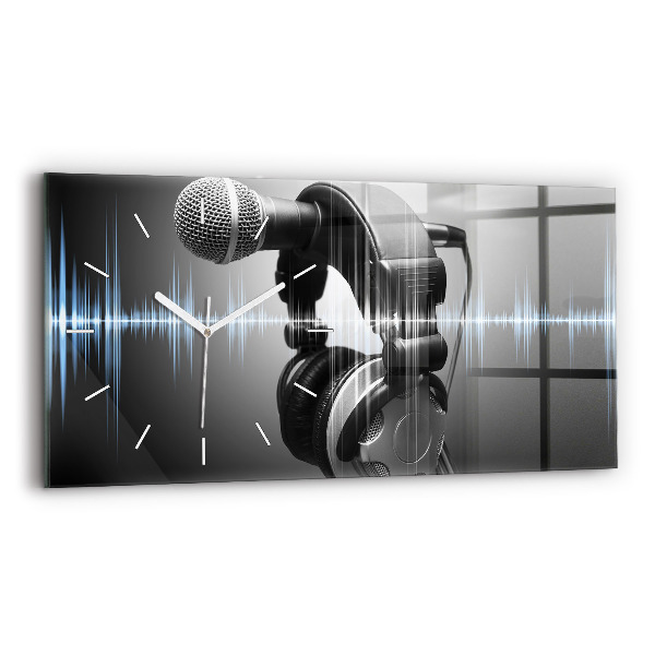 Horizontale Uhr Mikrofon und Kopfhörer