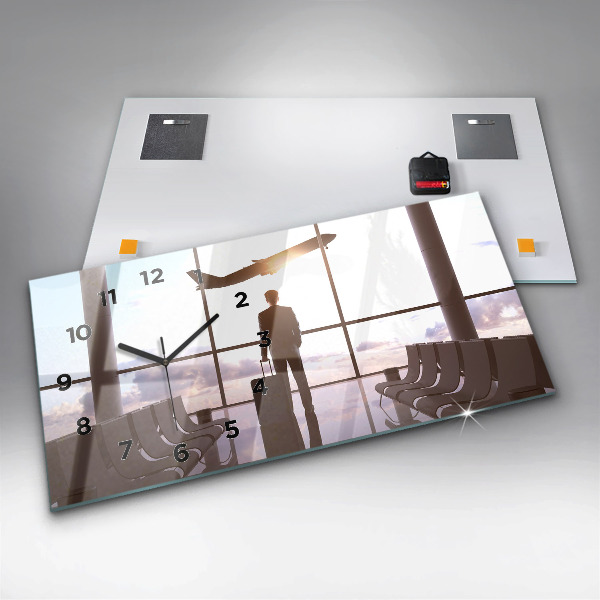 Horizontale Uhr Mann auf dem Flughafen