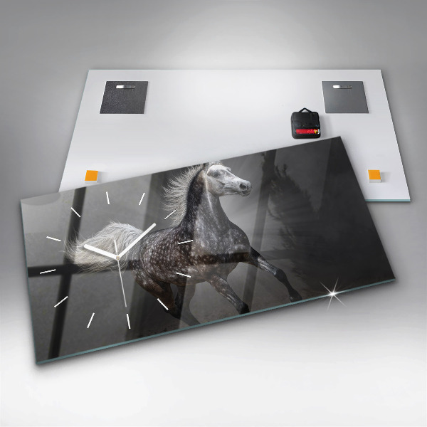 Horizontale Uhr Galoppierendes Pferd