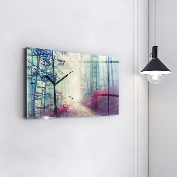 Horizontale Uhr Herbststraße Waldnebel