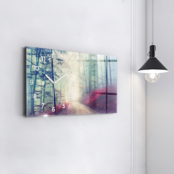 Horizontale Uhr Herbststraße Waldnebel