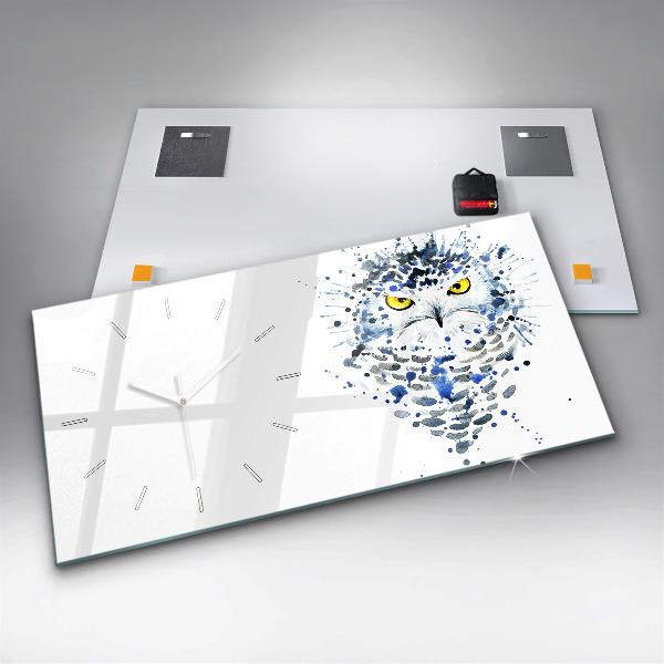 Horizontale Uhr Eulenblick