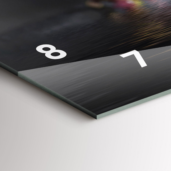 Horizontale Uhr Orchideenblüte auf dem Wasser