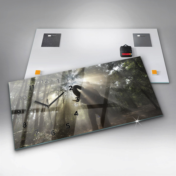 Horizontale Uhr Elefant im Dschungel