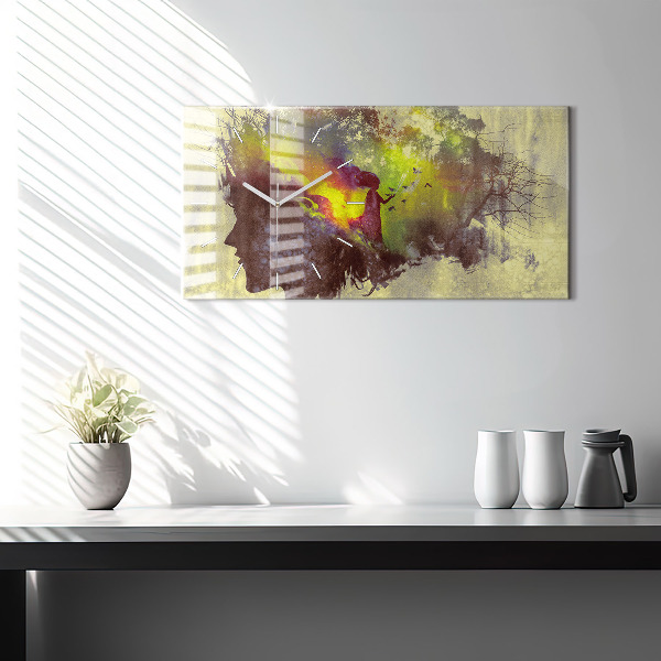 Horizontale Uhr mit motiv Frau im Wald