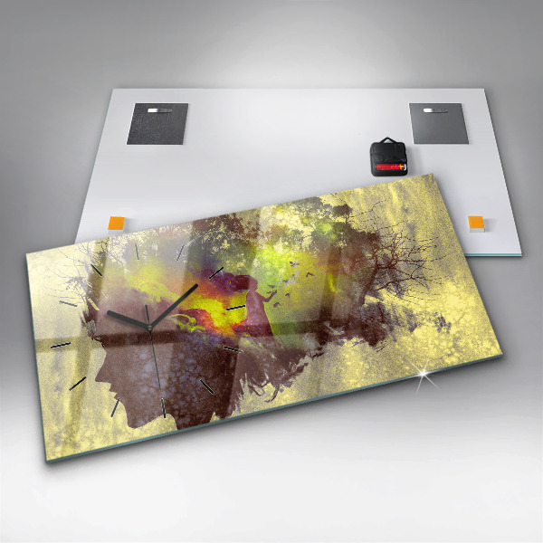 Horizontale Uhr mit motiv Frau im Wald