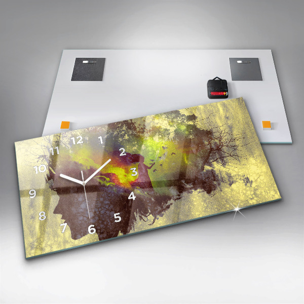 Horizontale Uhr mit motiv Frau im Wald