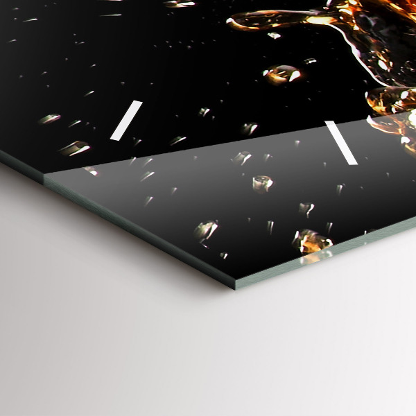 Horizontale Uhr Getränk auf dem Eis