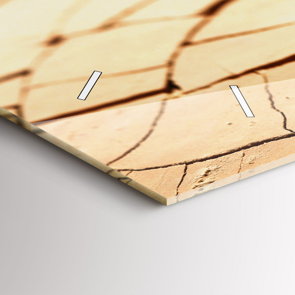 Horizontale Uhr mit motiv Pflanze in getrockneter Erde