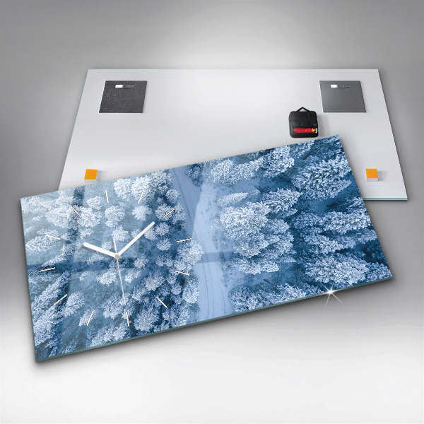 Horizontale Uhr mit motiv Wald aus der Vogelperspektive Drohne