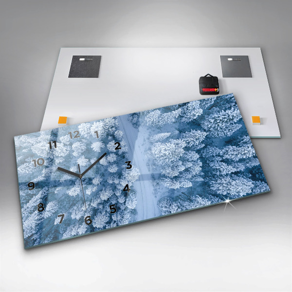 Horizontale Uhr mit motiv Wald aus der Vogelperspektive Drohne