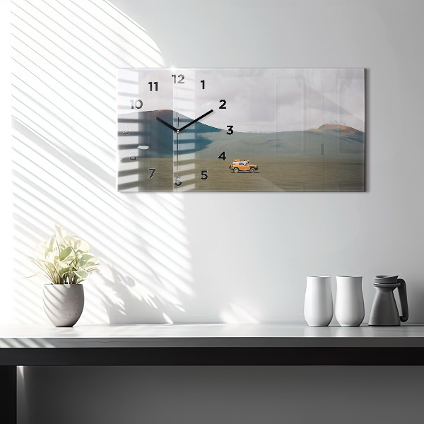 Horizontale Uhr Fahrzeug in der Wüste von Kamtschatka