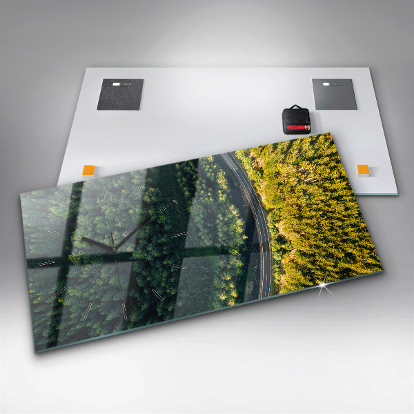 Horizontale Uhr Wald aus der Vogelperspektive