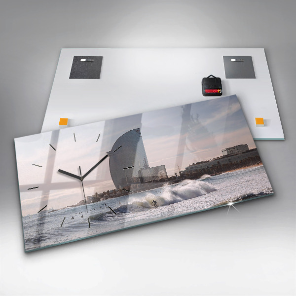 Horizontale Uhr mit motiv Surfer in Barcelona