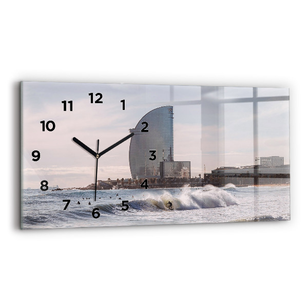 Horizontale Uhr mit motiv Surfer in Barcelona