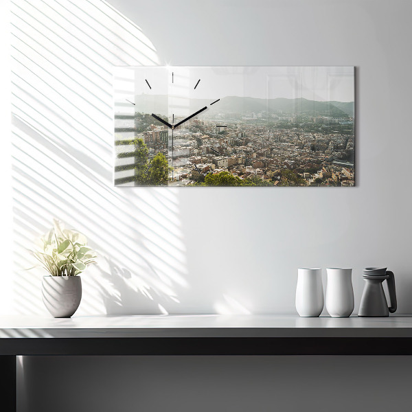 Horizontale Uhr Barcelona Blick auf den Montjuic