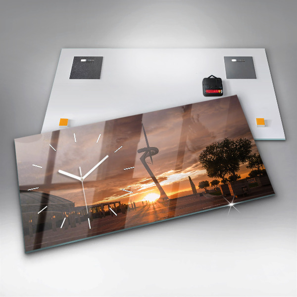 Horizontale Uhr mit motiv Olympischer Park in Barcelona