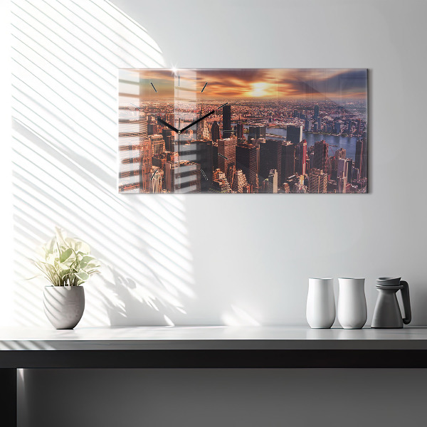 Horizontale Uhr Panorama der Stadt im Westen