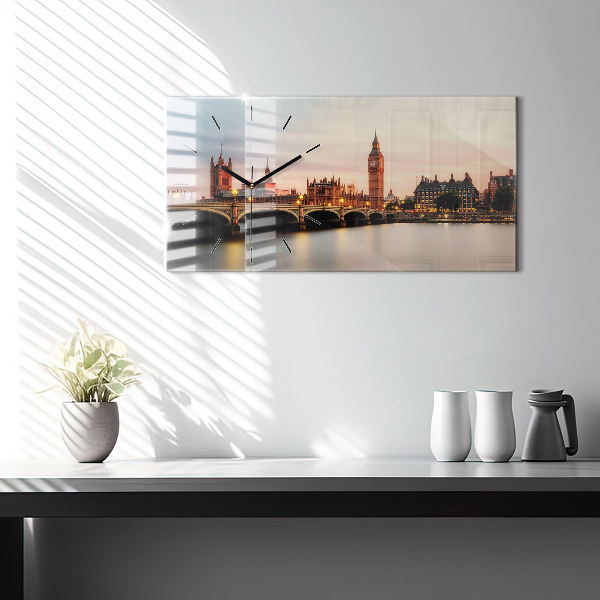 Horizontale Uhr Big Ben Londoner Skyline