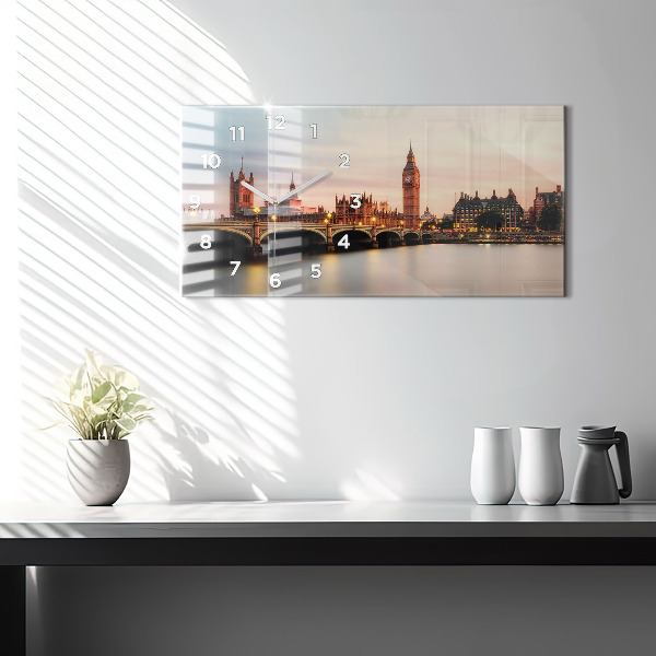 Horizontale Uhr Big Ben Londoner Skyline