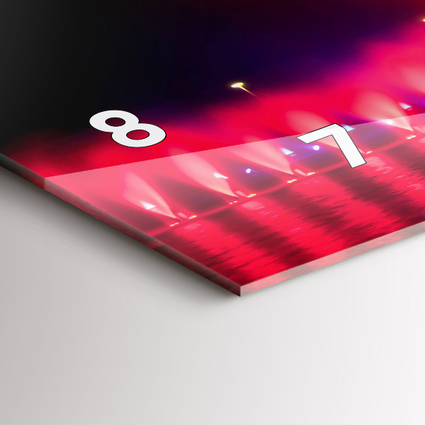 Horizontale Uhr mit motiv Breslauer Springbrunnen bei Nacht