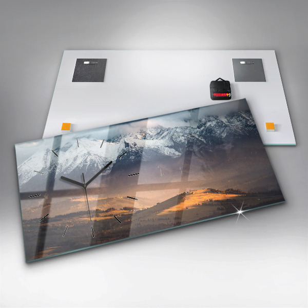 Horizontale Uhr mit motiv Tatra-Gebirge im Winterpanorama