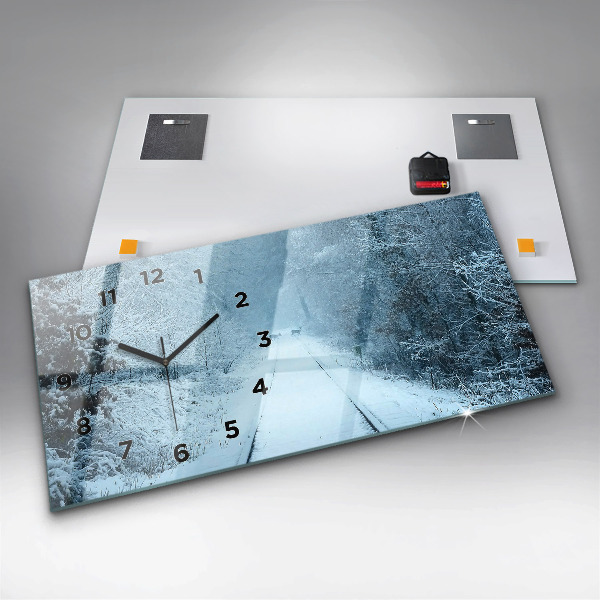 Horizontale Uhr mit motiv Hirsche auf den Gleisen