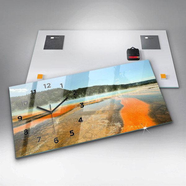 Horizontale Uhr mit motiv See mit Bergen