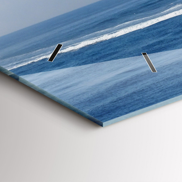 Horizontale Uhr Schwimmendes Boot auf dem Meer