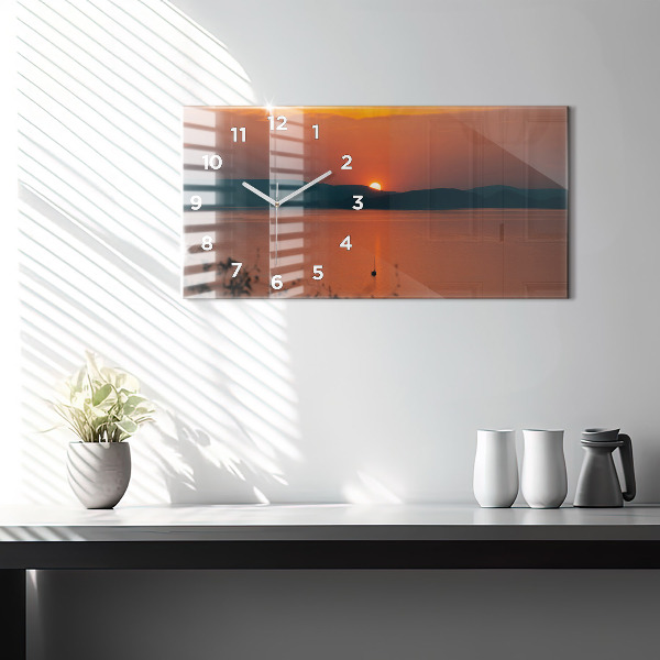 Horizontale Uhr Balaton am Abend