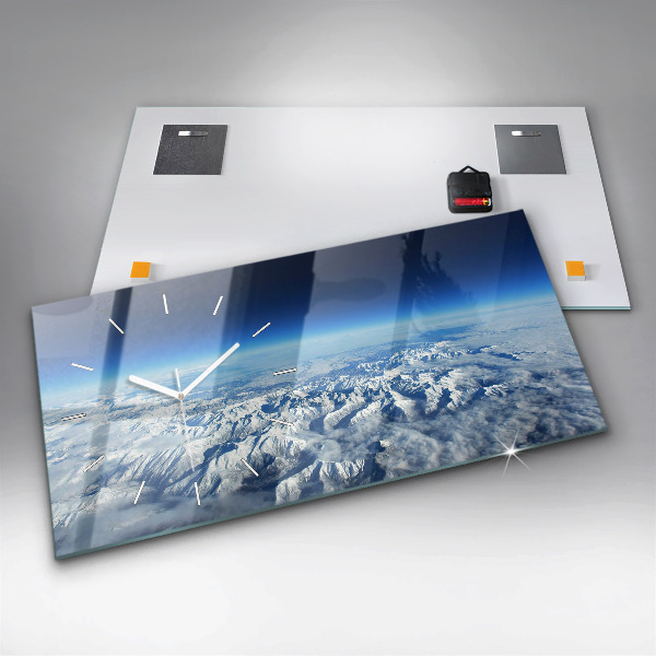 Horizontale Uhr Fischerboot im Hafen