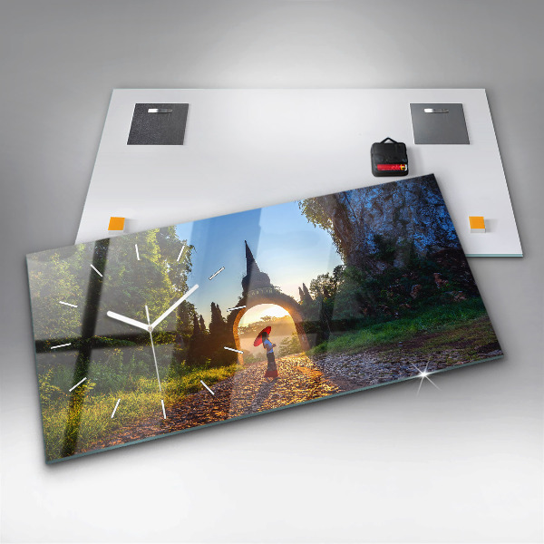 Horizontale Uhr Surat Thani Park in Thailand