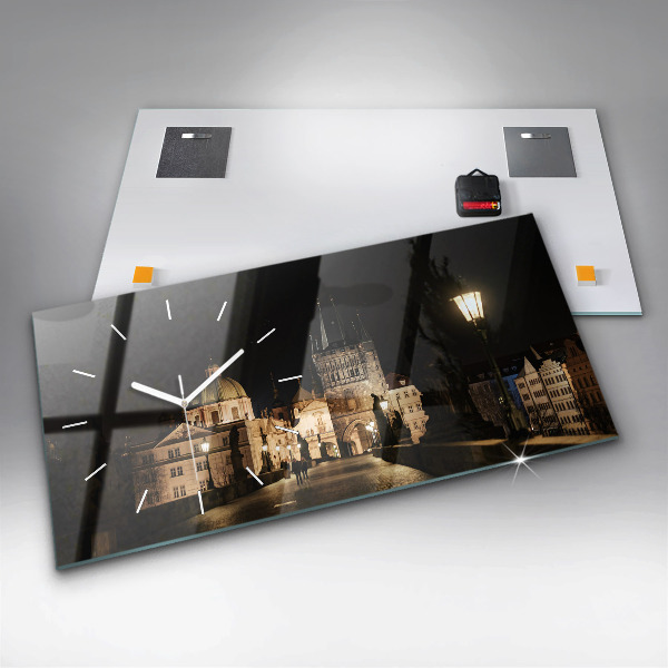 Horizontale Uhr mit motiv Karlsbrücke in Prag