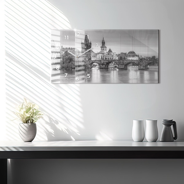 Horizontale Uhr Ansicht der Karlsbrücke Prag