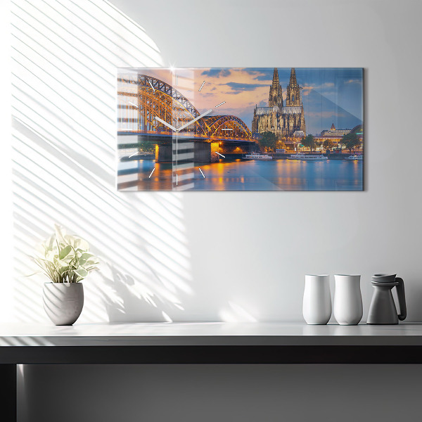 Horizontale Uhr mit motiv Ansicht des Rathauses