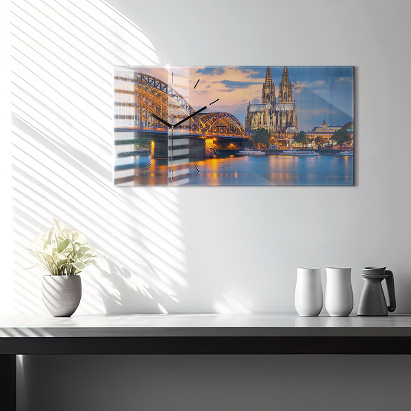 Horizontale Uhr mit motiv Ansicht des Rathauses