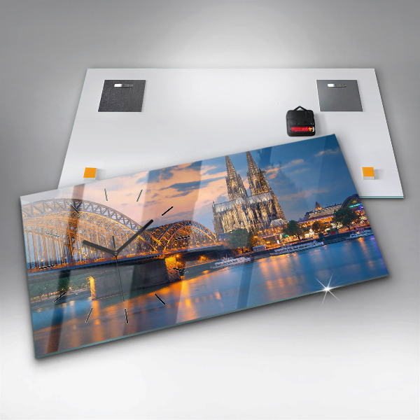 Horizontale Uhr mit motiv Ansicht des Rathauses