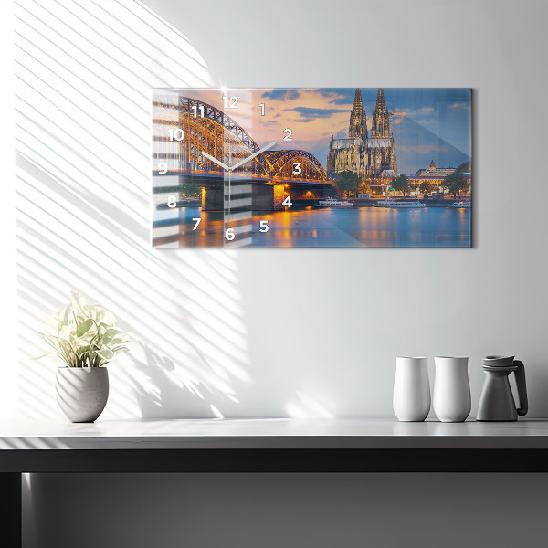 Horizontale Uhr mit motiv Ansicht des Rathauses