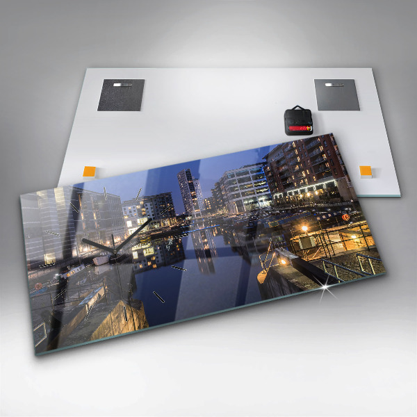 Horizontale Uhr mit motiv Beleuchtete Stadt bei Nacht