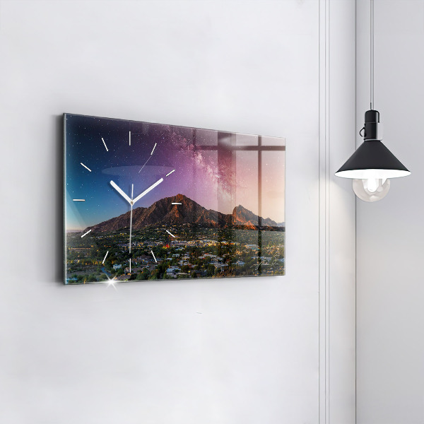 Horizontale Uhr mit motiv Berglandschaft